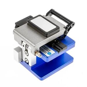 FC-8s 12 Position Blade Fiber Optic Cleaver