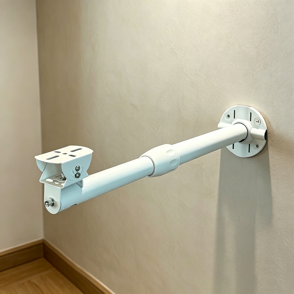 Metal Telescopic CCTV Camera Wall Mount Bracket and Adjustable Iron Surveillance Stand for Bullet Cameras 150-300cm