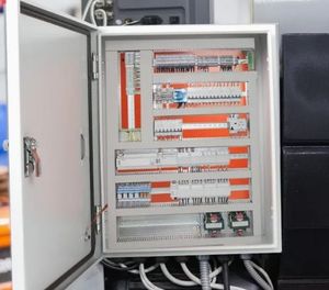 Panel Wall Mounting Electrical Enclosure Distribution Box