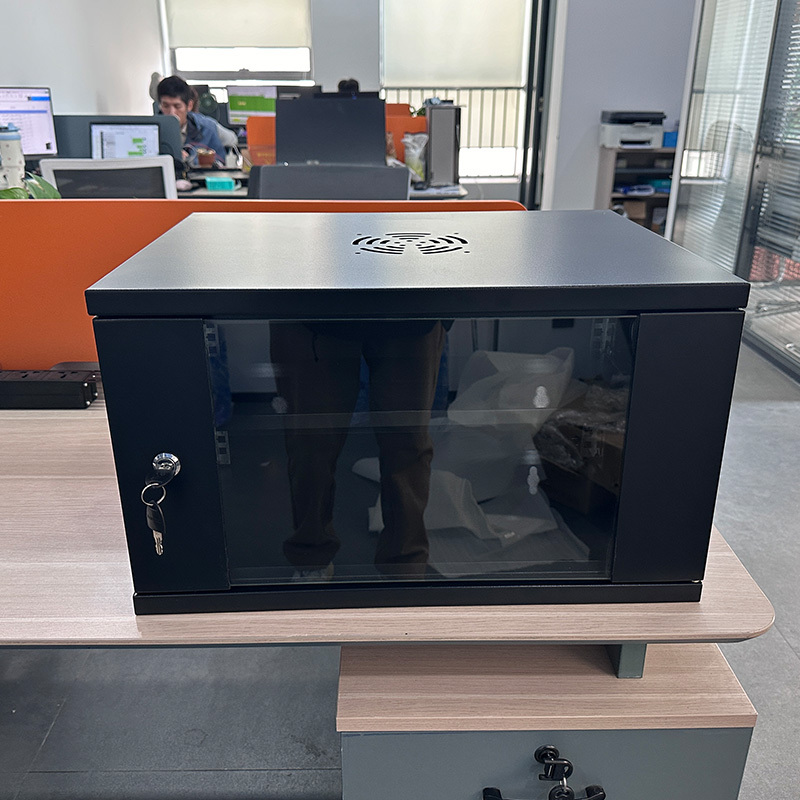 4U Steel Metal Server Cabinet 19-Inch Standard Custom Size 42U Data Center Network Cabinets 600mm Depth 22U Outdoor Used Stock